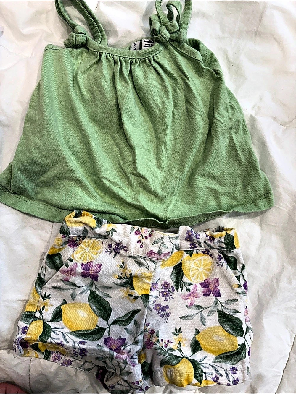 Janie and Jack Kids Green & White Floral Matching Set